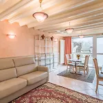 Apartment Le Rubis - Confort - Proche Mag Outlet Troyes - Parking Gratuit